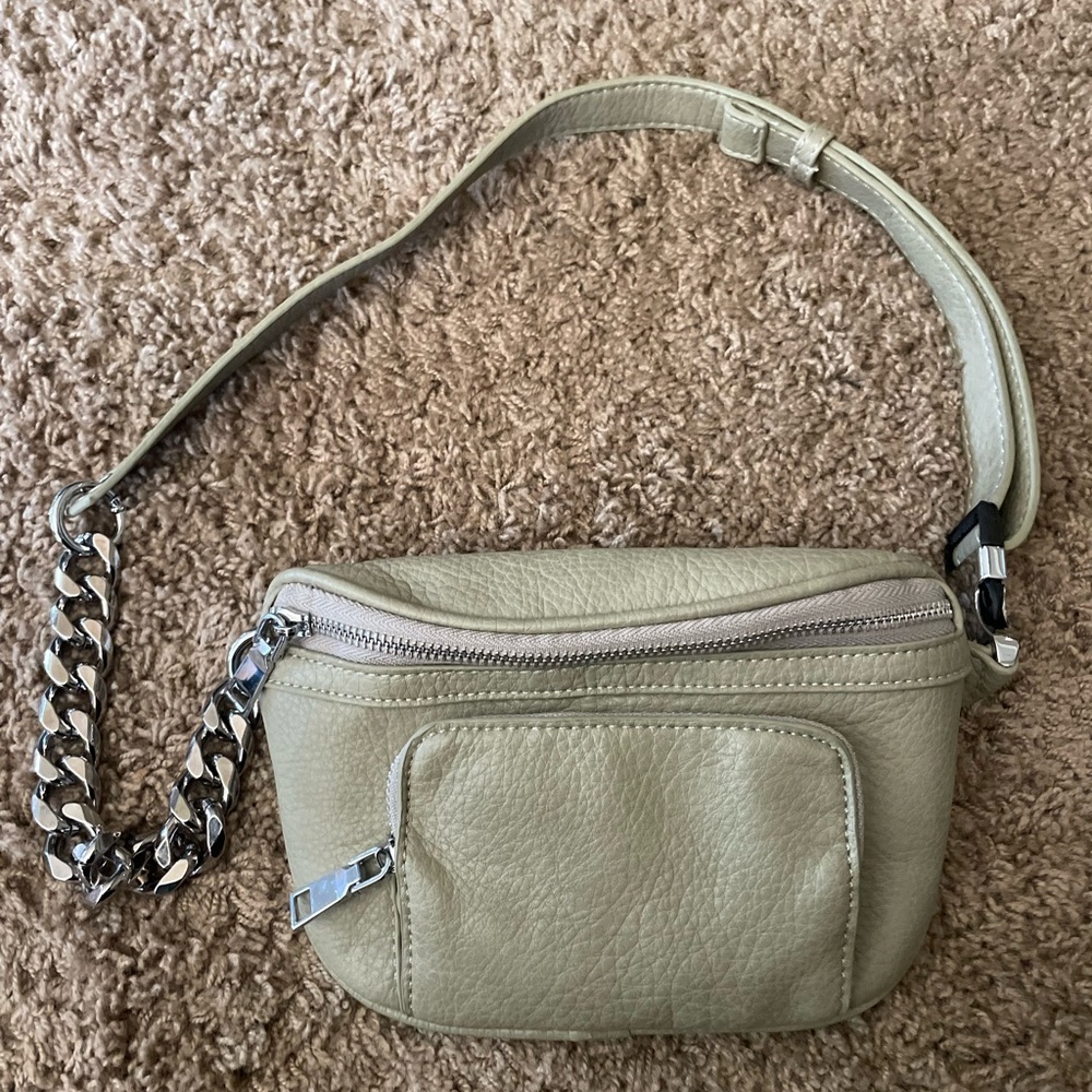 Purse - Picture 2 of 2